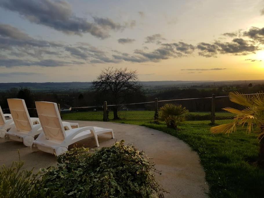 Magnifique Villa Avec Piscine Interieure Saint-Pois Extérieur photo